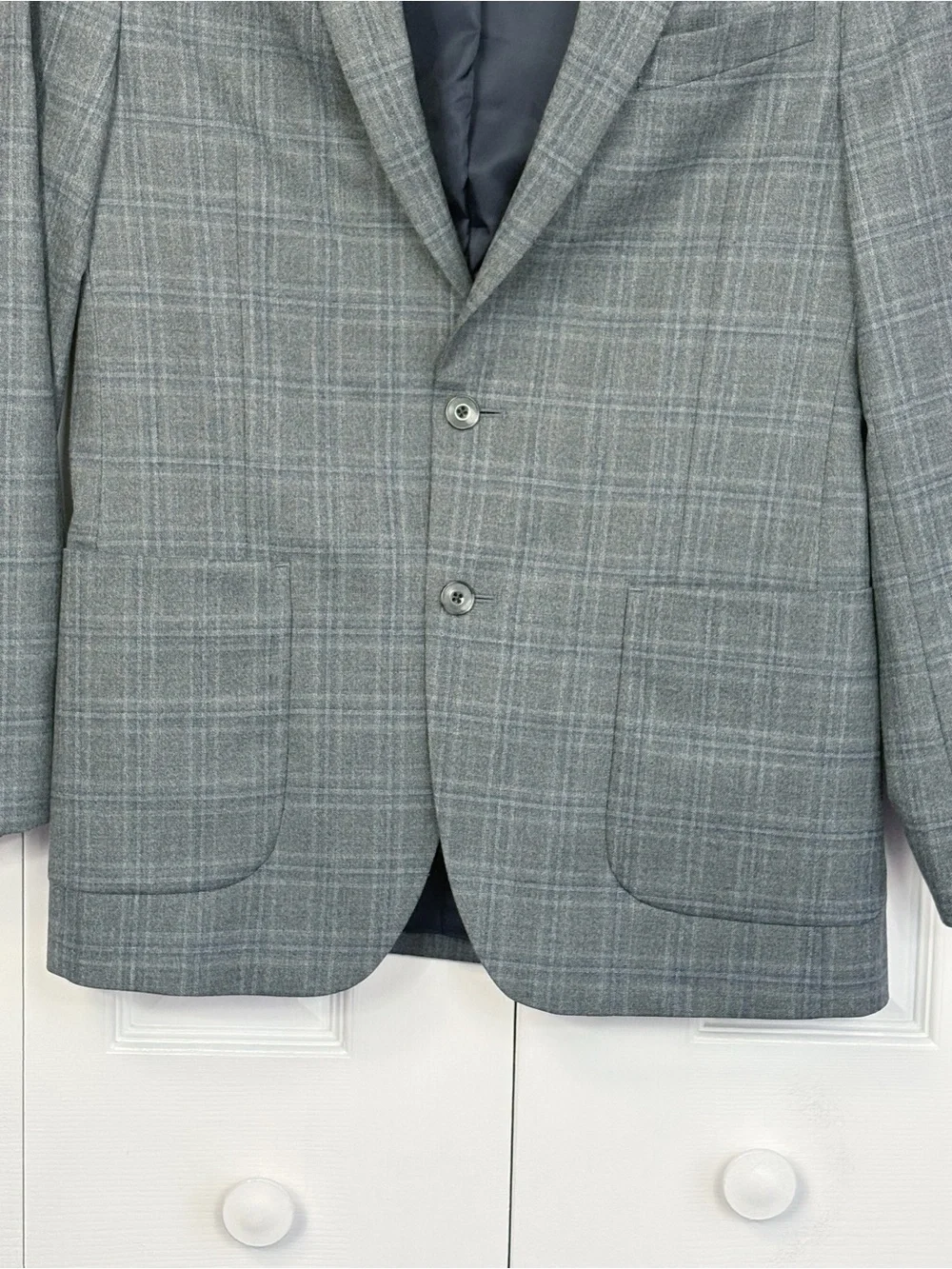 Jos A. Bank 1905 Collection Gray Plaid Slim Fit Brrr Comfort Wool Blazer 38R